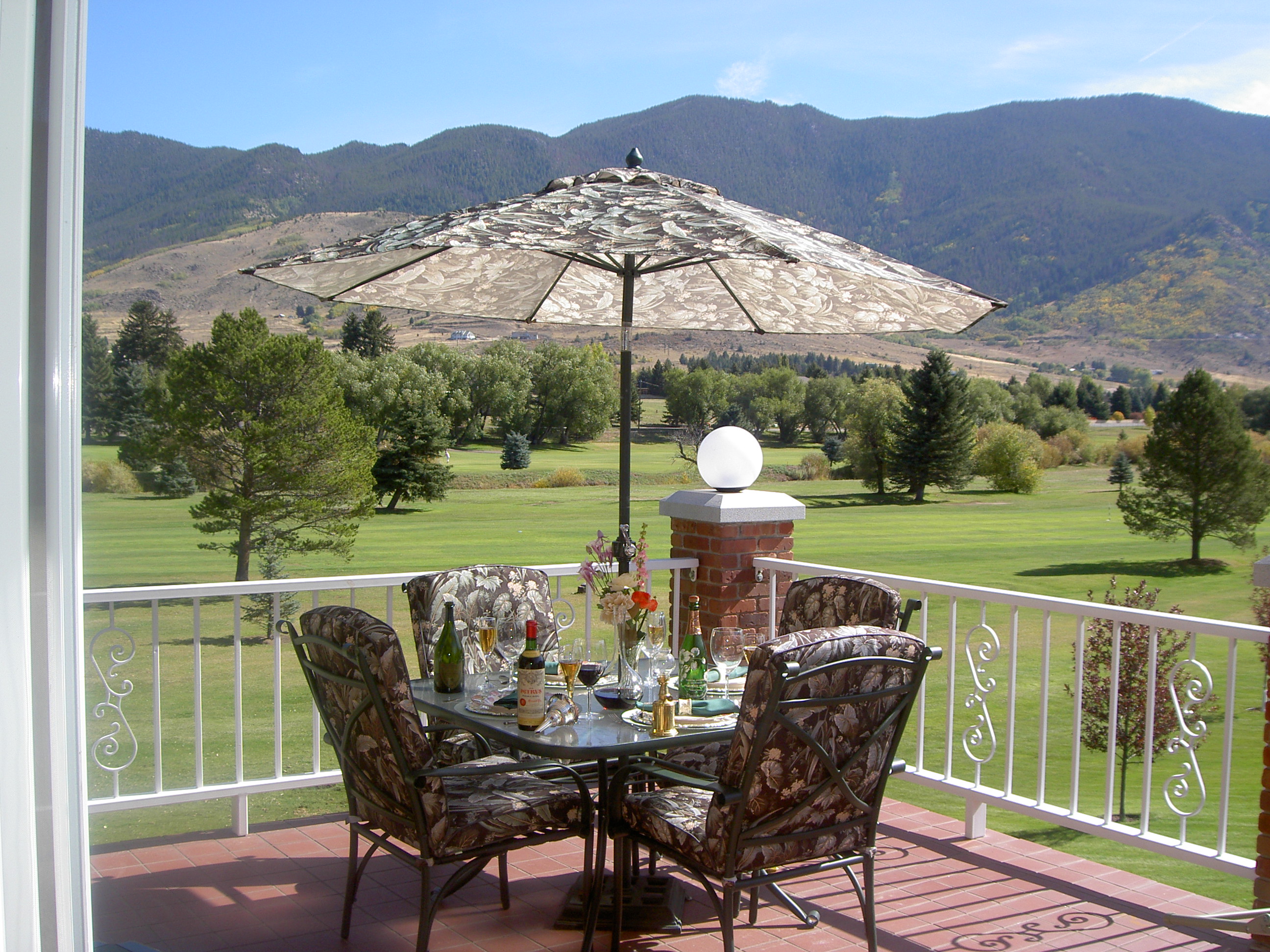 patio in the daylight